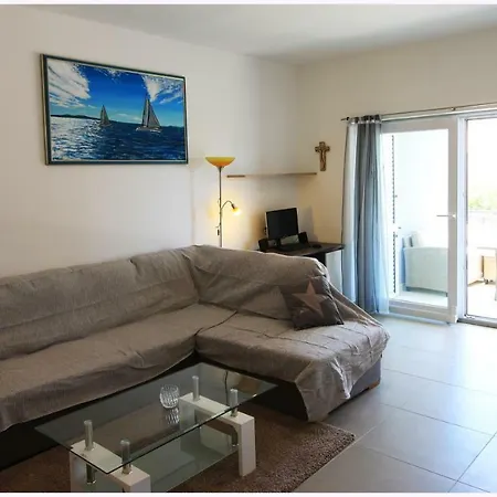 Superior Discover Apartment Primosten