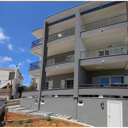 Apartment Superior Discover