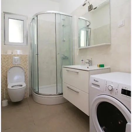 Superior Discover Apartment *